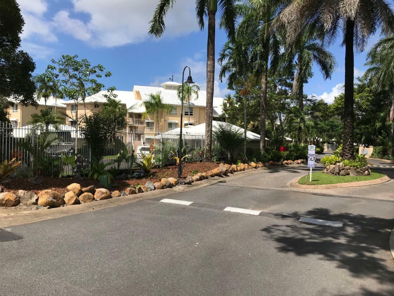 Trinity Links Resort Cairns Exteriör bild